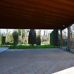 Scandellara 24 4* Болонья