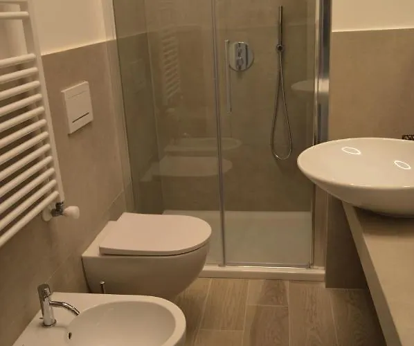 Πανσιόν Scandellara 24